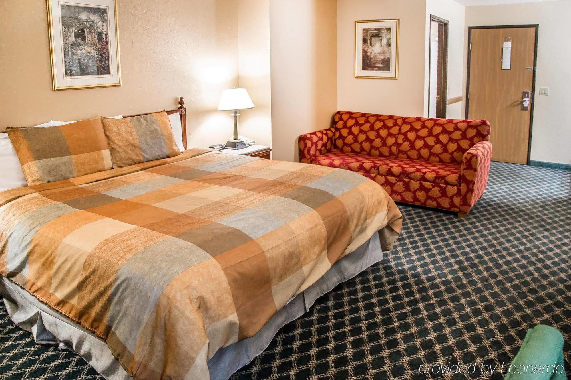 Econo Lodge Cedar Rapids Ngoại thất bức ảnh